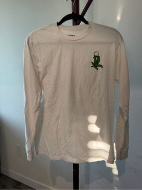 Zumiez White Long Sleeve Crew with Green Dandelion Chest Graphic